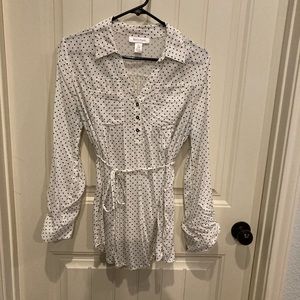 Polka-dot maternity Henley shirt